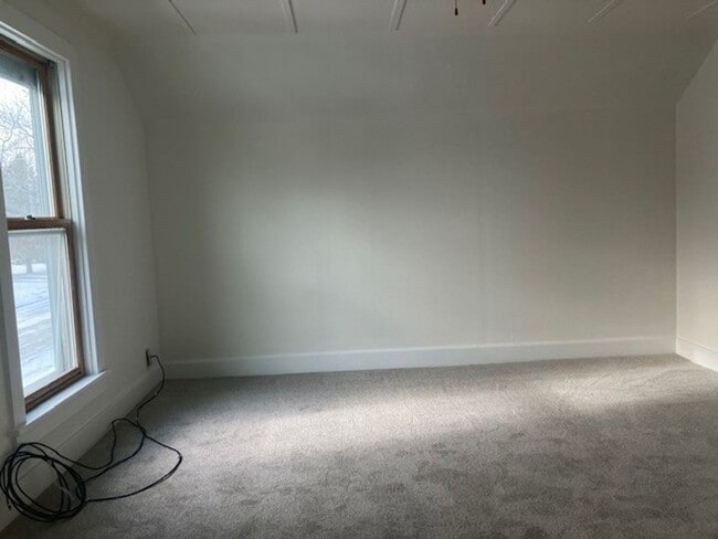 Building Photo - Single Family Home for Rent