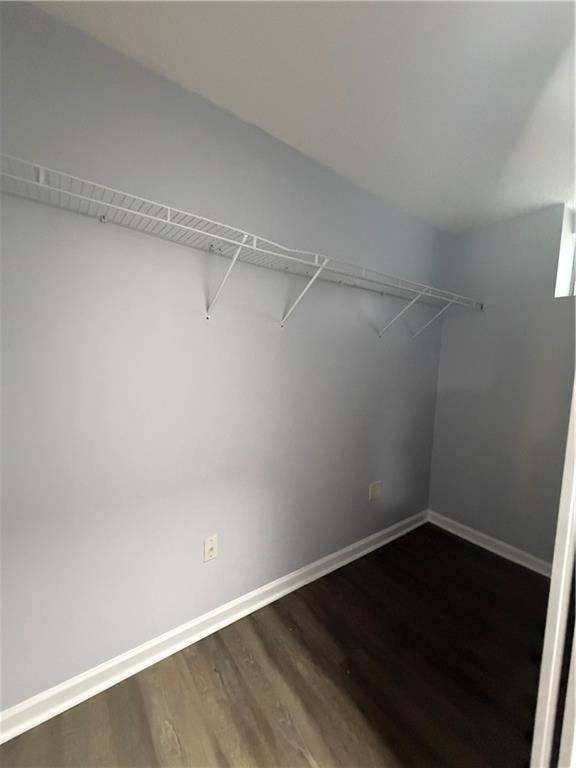 Building Photo - 3336 Camelot Dr NE