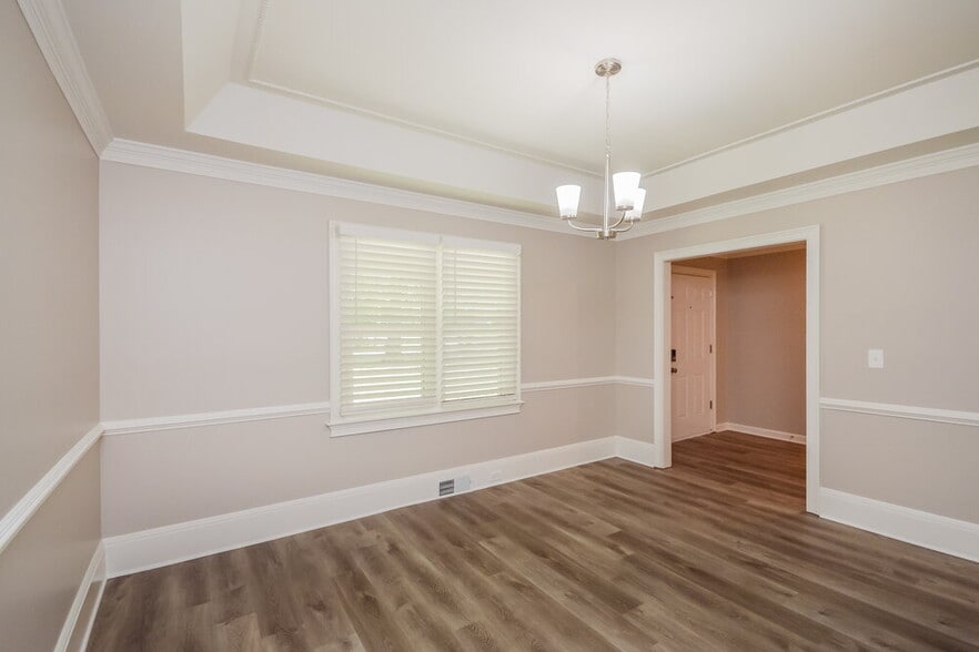 Building Photo - 2481 Old Salem Cir SE