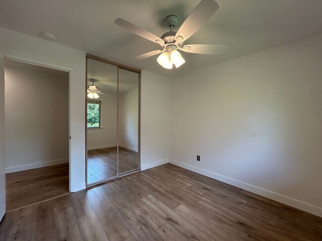 Building Photo - Spacious 4-Bedroom 2.5 Bath Single-Story H...
