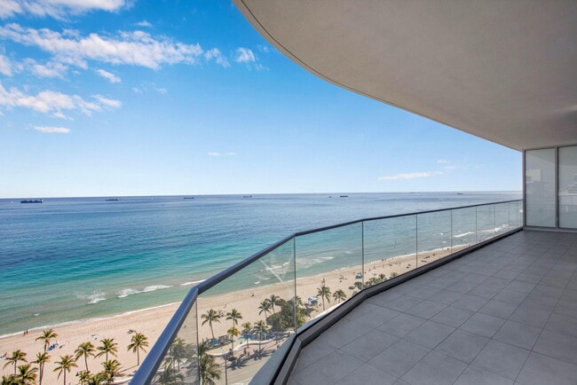 Building Photo - 151 N Seabreeze Blvd