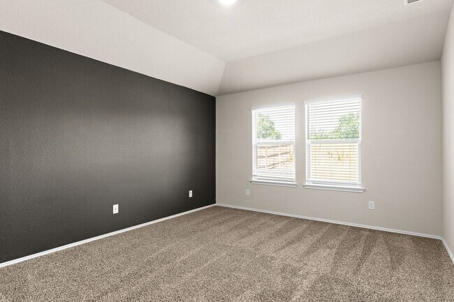 Building Photo - 4906 Karen Grn Dr