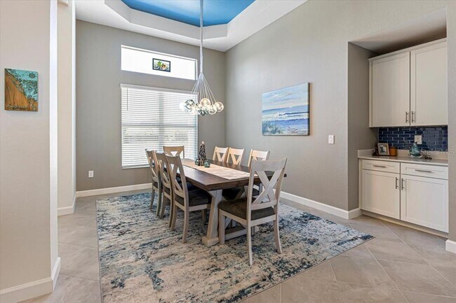 Building Photo - 8568 Shr Lk Dr