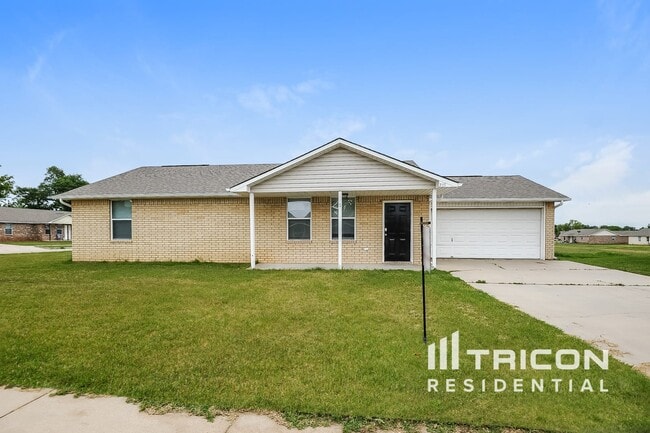 Building Photo - 215 Bobbie Ann Ct