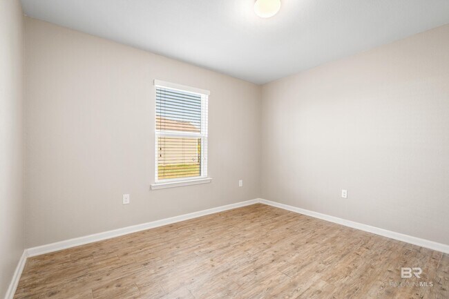 Building Photo - 17290 Harding Dr