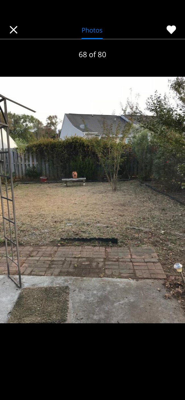 Building Photo - 1625 Summerwoods Cir