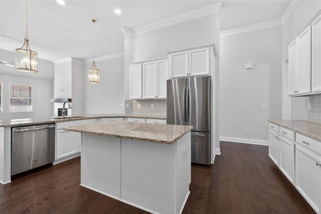 Building Photo - 3861 Heirloom Loop Ct NE