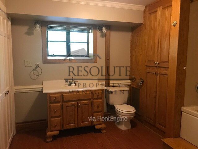 Building Photo - 6612 Pleasant Pines Dr