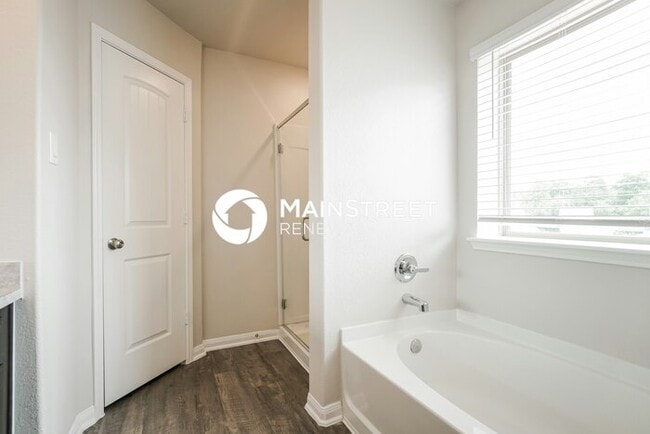 Building Photo - 3 Bedroom Pet-Friendly Home in Conroe, TX ...