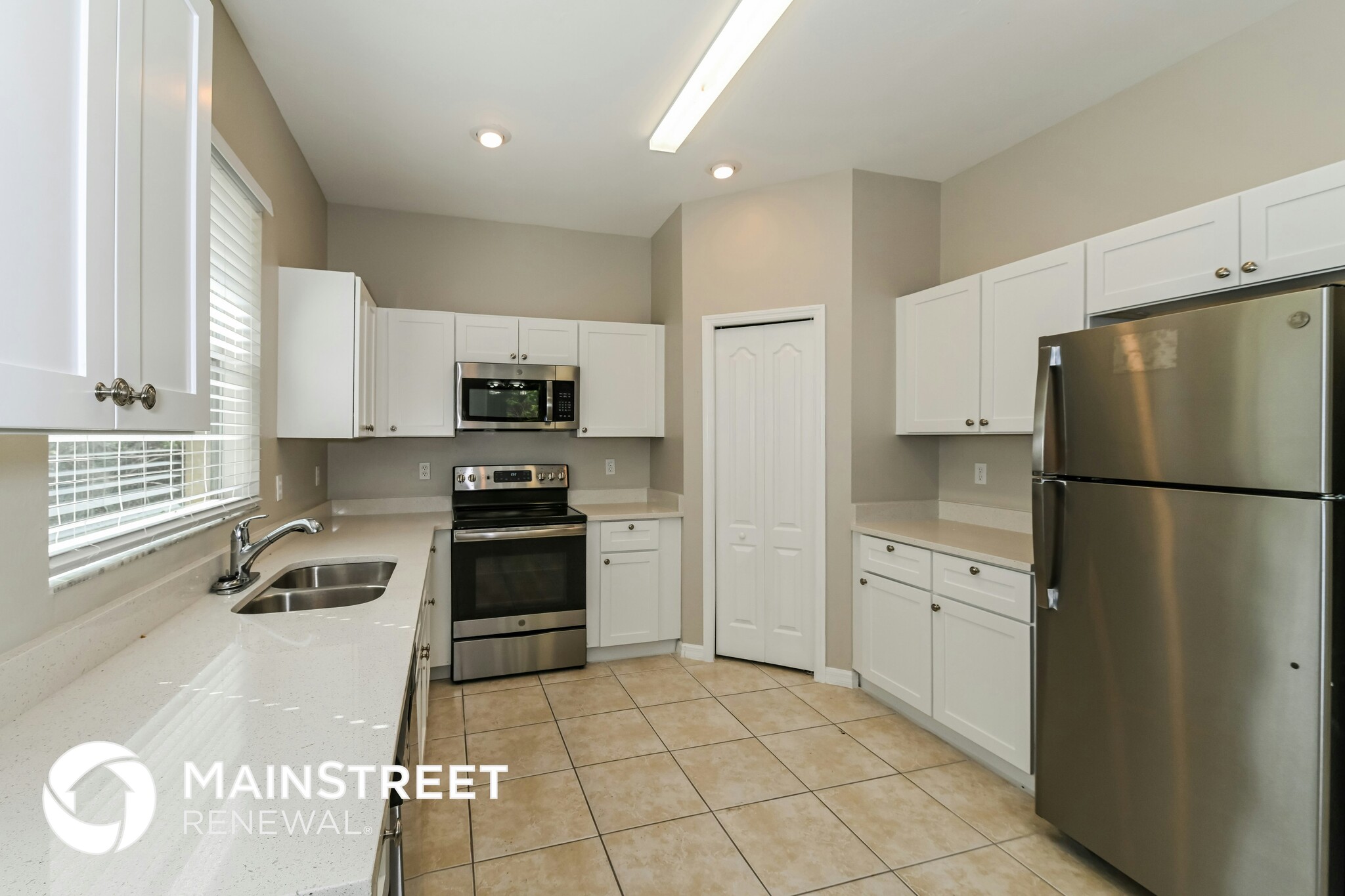 Building Photo - 3405 3rd St W