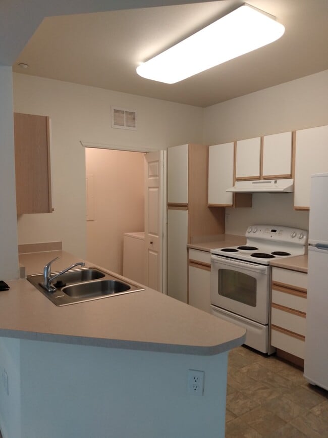 Caribou Apartments 4135 Verbena Way Fort Collins CO 80525 Apartment Finder