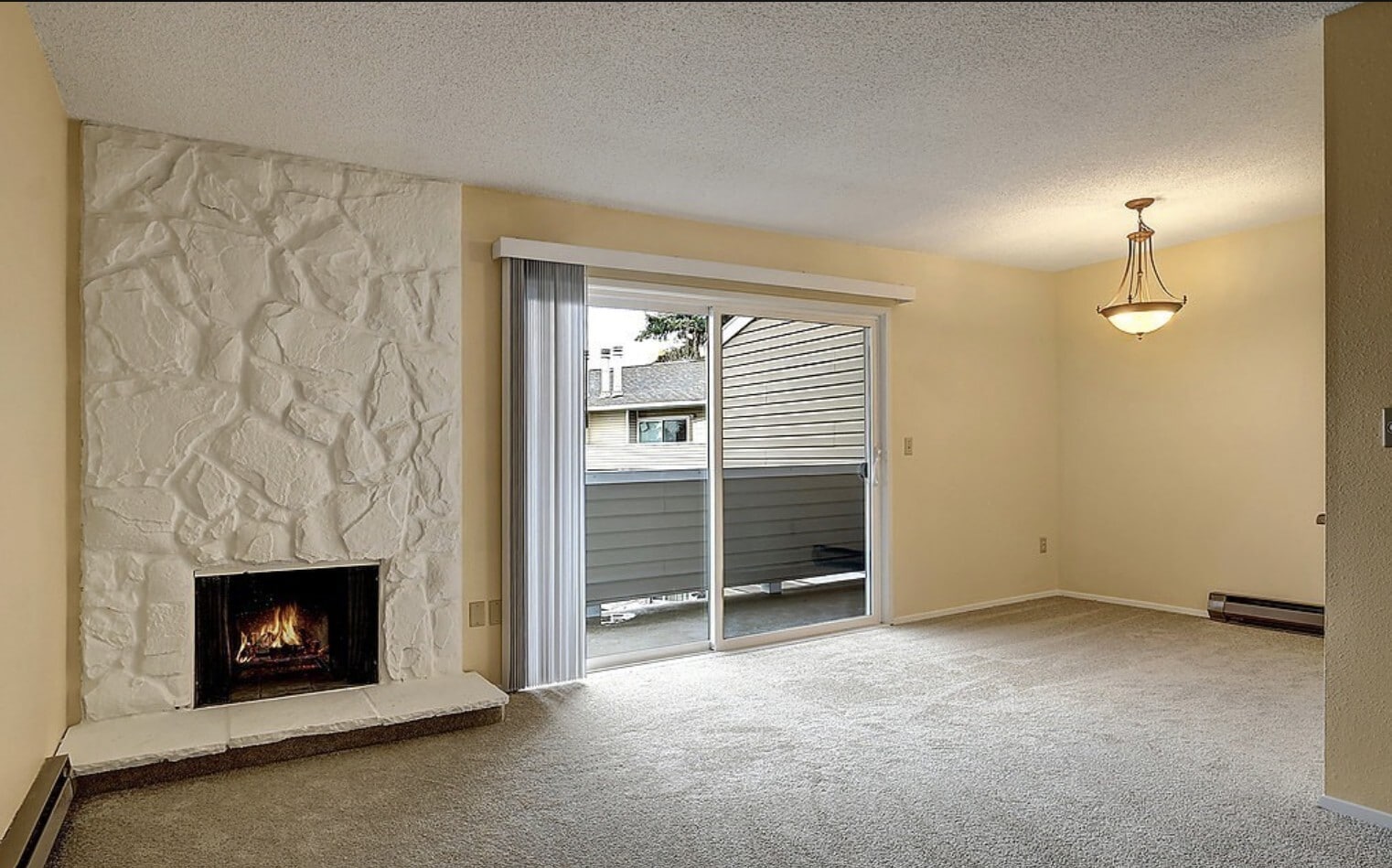 Building Photo - 12450 NE 130th Ct