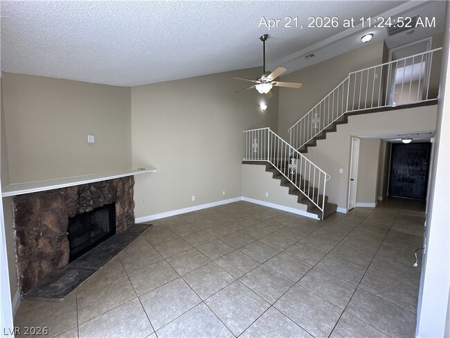 Building Photo - 329 Chastine St