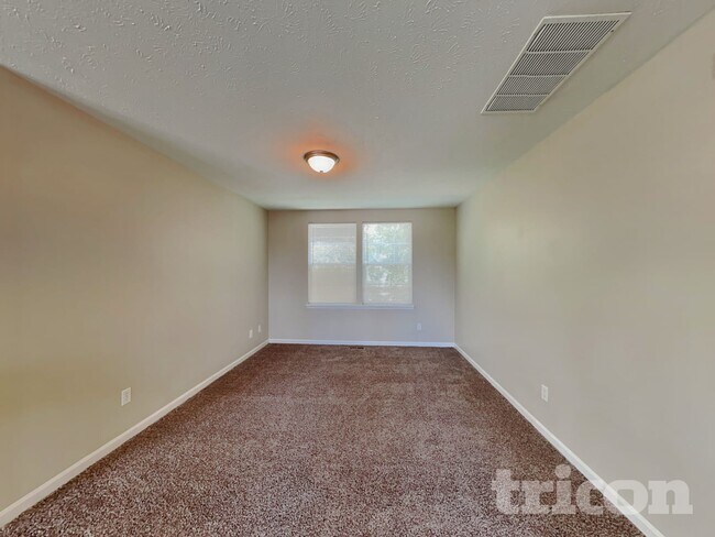 Building Photo - 951 Atir Ln