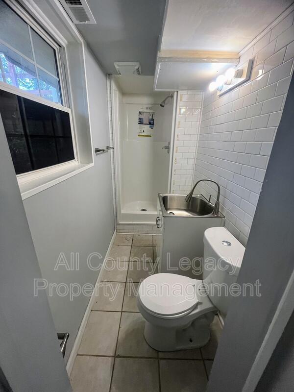 Building Photo - 173 Jarnigan Dr