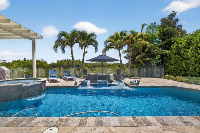Building Photo - 9225 Delemar Ct