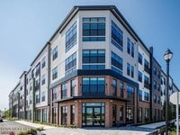 Building Photo - 2000 Schindler Dr