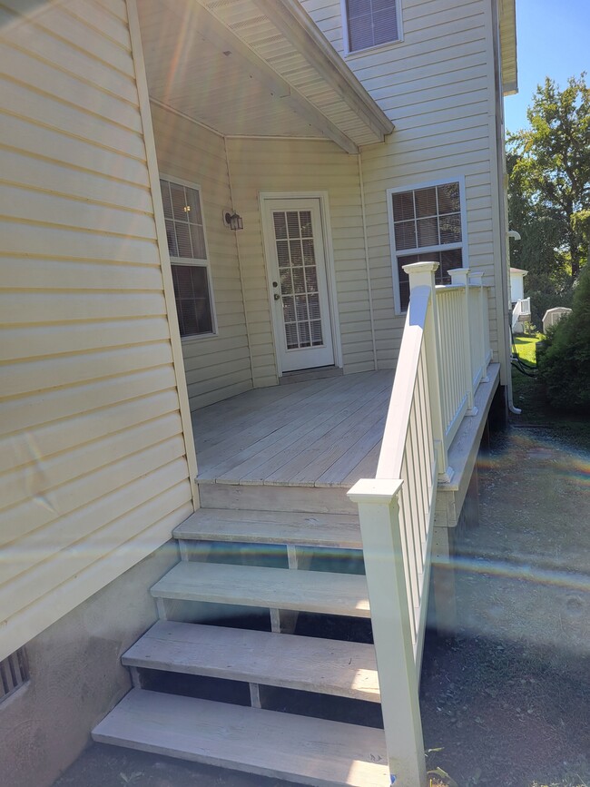 porch, off kitchen (another view) - 8186 June Way