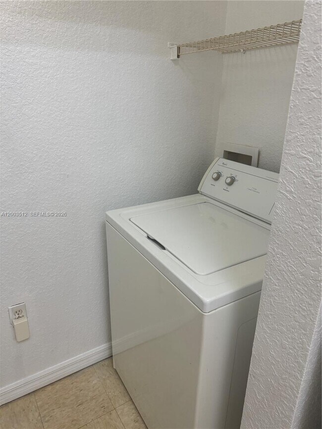 Building Photo - 1109 Belmont Ln