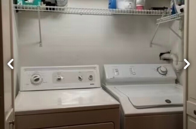 Building Photo - 143 W 8th St