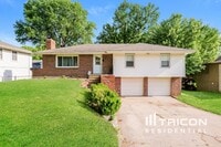 Building Photo - 9702 W 93rd St