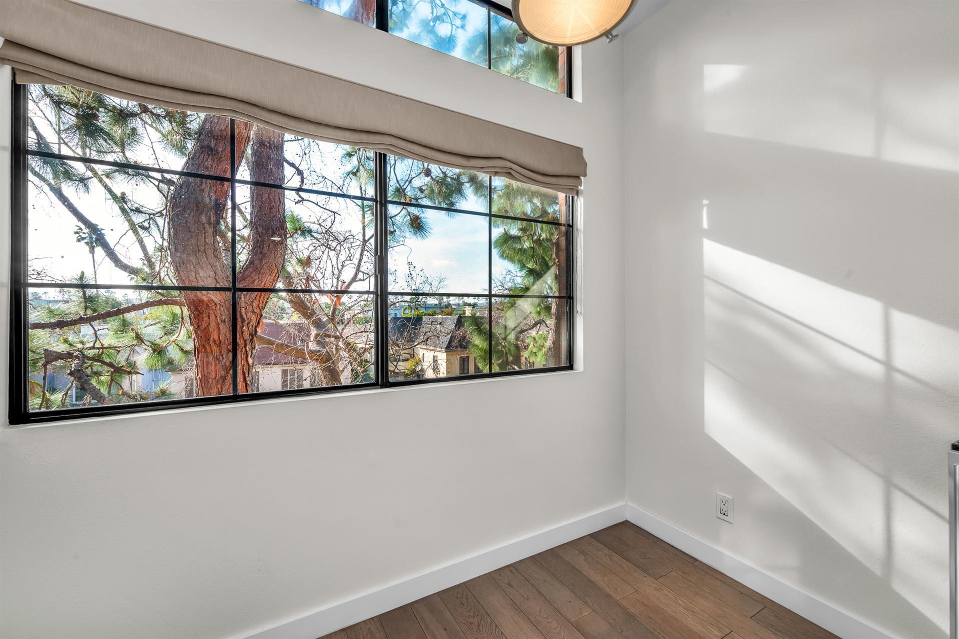 Building Photo - 200 N Swall Dr