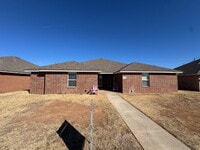 Building Photo - Spacious 3-Bed, 3-Bath Duplex  on Marshall Street – 1366 Sq Ft of Comfortable Living in Lubbock!