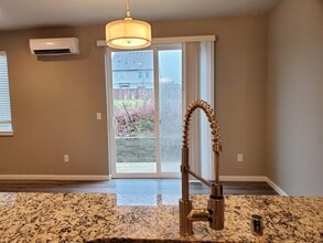 Building Photo - 6909 Delaney Ln NE