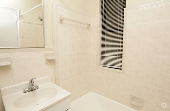 Interior Photo - 215 C Street Apartments