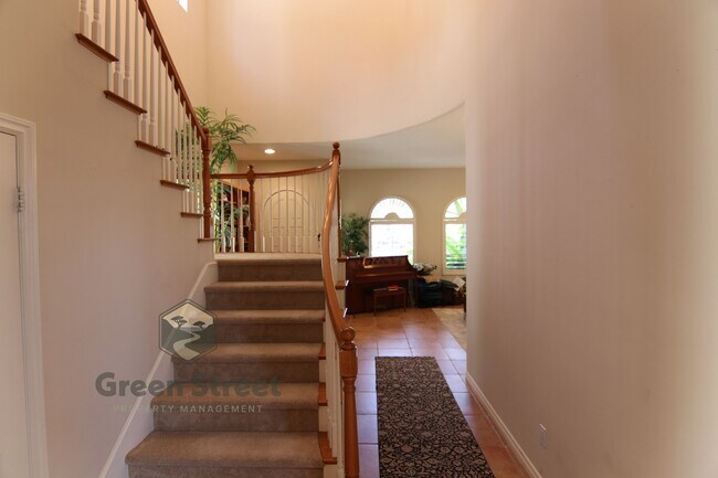 Building Photo - 2975 W.Evans Rd