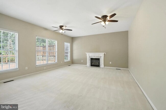 Building Photo - 9144 Big Springs Loop