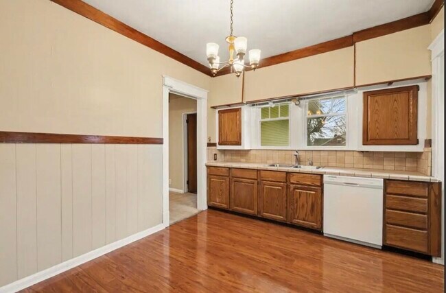 Building Photo - 7706 Alexandria Pike