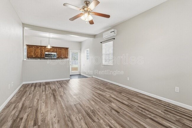 Building Photo - 9140 Sailfish Dr