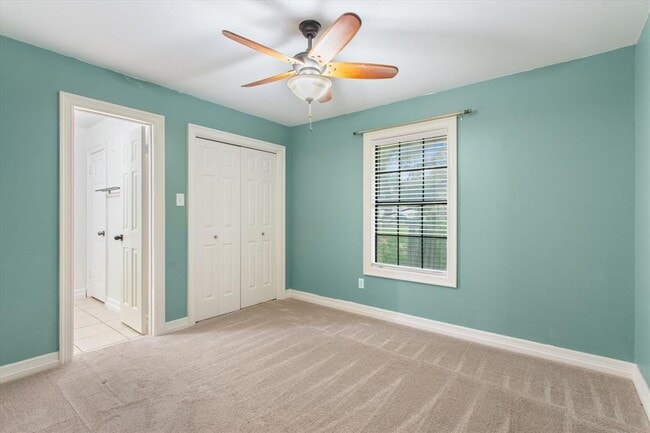 Building Photo - 109 White Sands Dr
