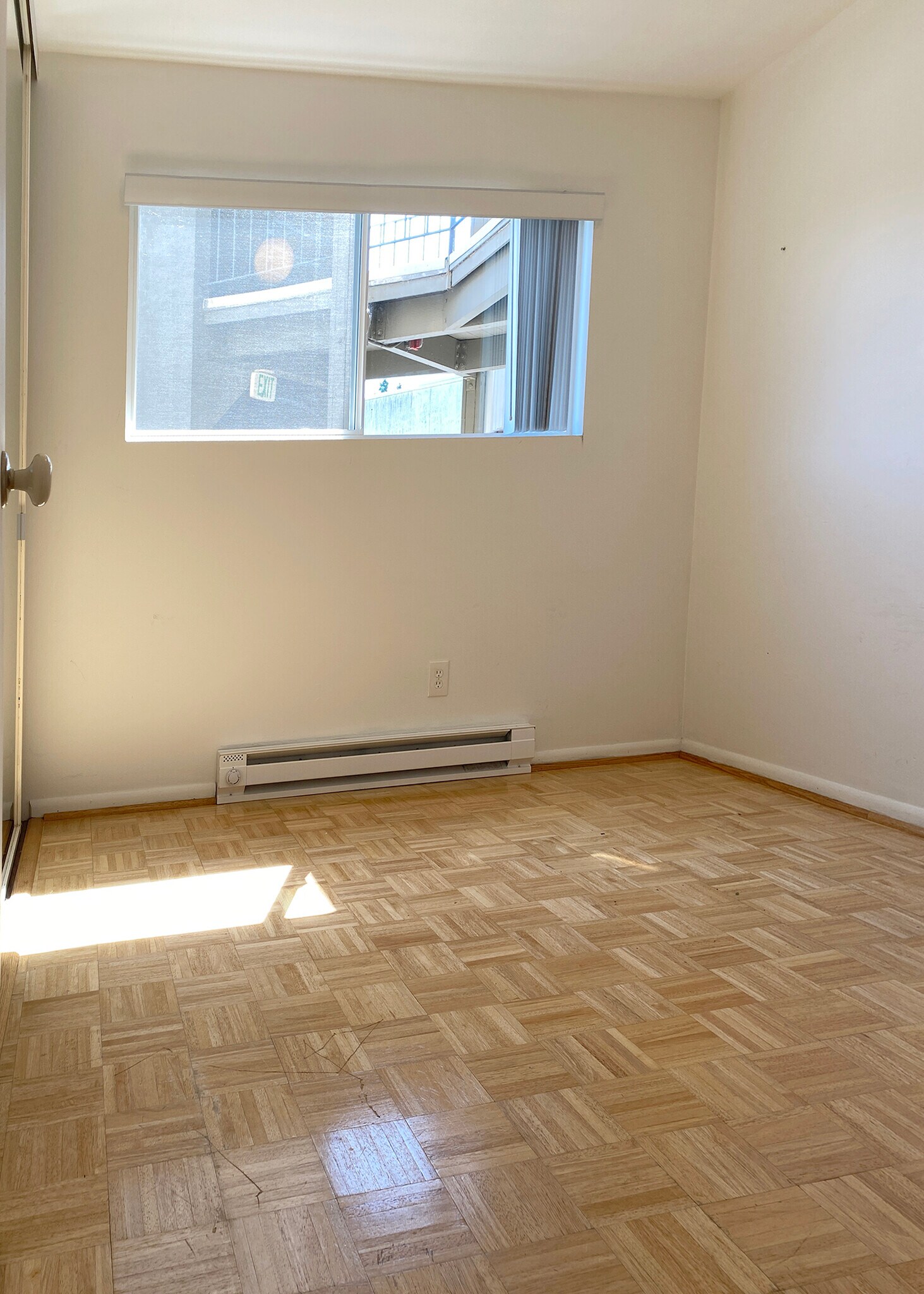 Building Photo - 65 Kirkland Ave