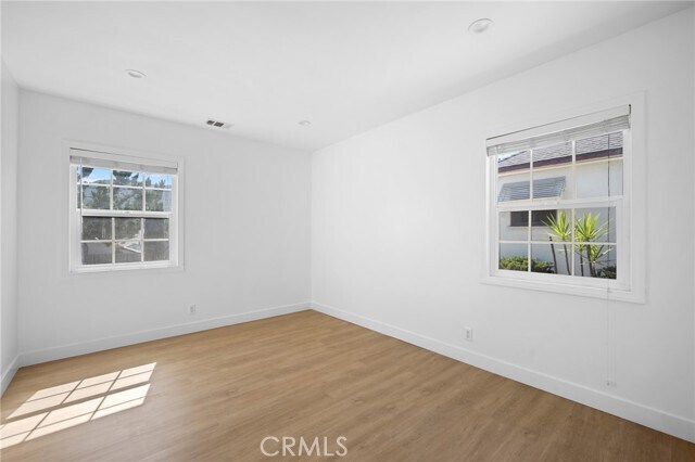 Building Photo - 2930 Mayfield Ave