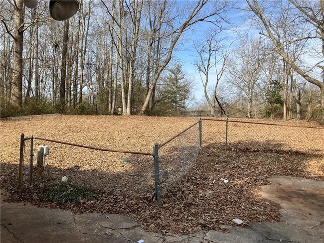 Building Photo - 8475 Lee Rd