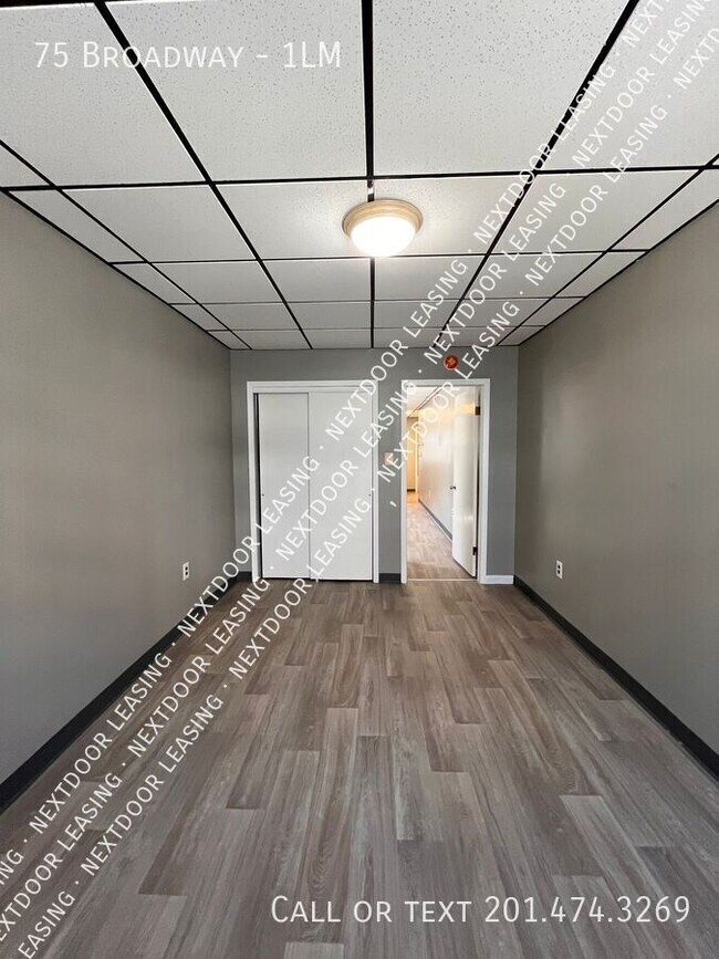 Building Photo - 75 Broadway-1LM