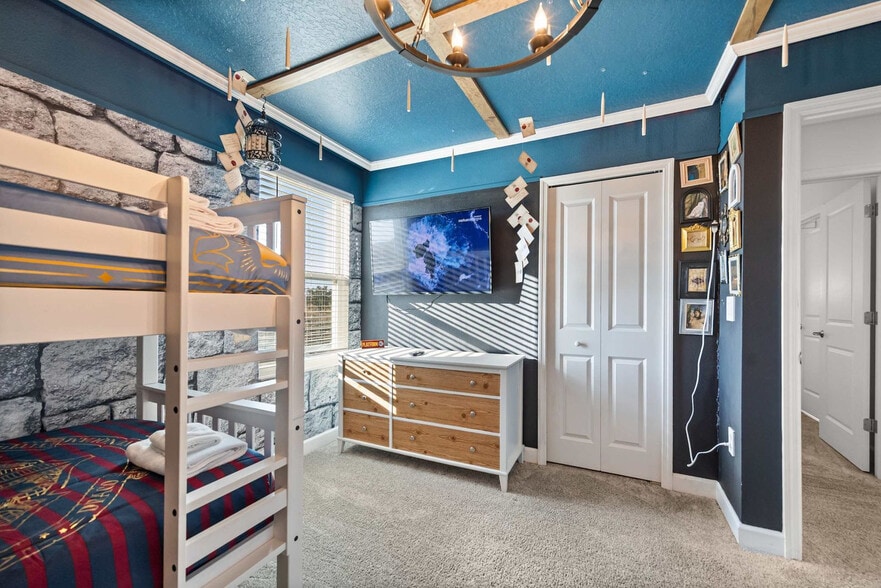 Building Photo - 9234 Sommerset Hills Dr