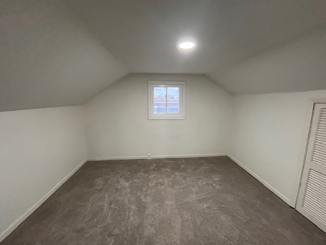 Building Photo - 1301 E 6th St