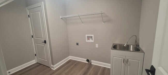 Building Photo - 3593 Harper Woods Ln