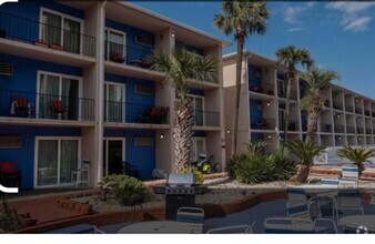 Building Photo - PaceView 2 Apartments