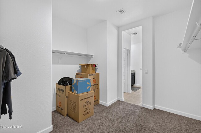 Building Photo - 1823 W Sombra Ave