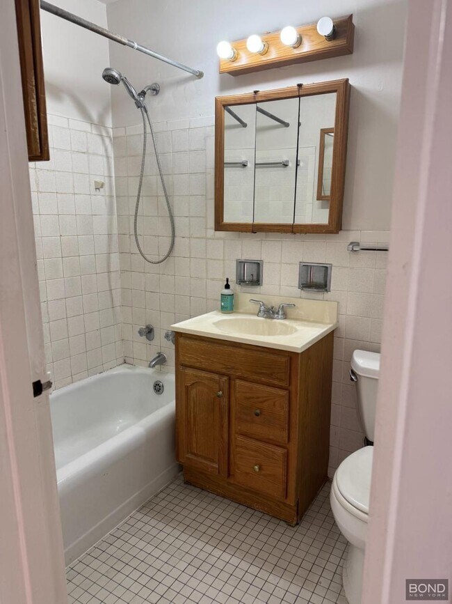 Building Photo - 1 bedroom in NEW YORK NY 10025