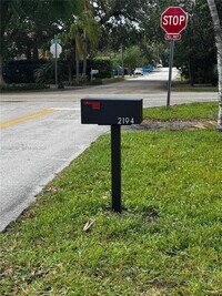 Building Photo - 2194 SW 57th Ct