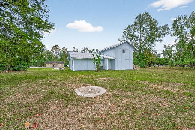 Building Photo - 5199 E Farm to Market 1988