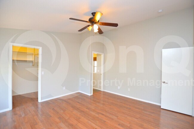 Building Photo - 2230 E Pinto Dr