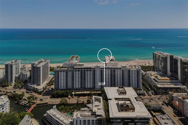 Building Photo - 2301 Collins Ave