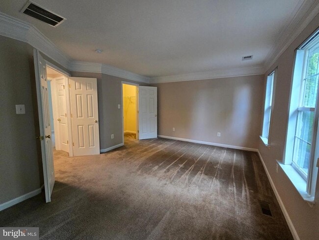 Building Photo - 832 Fox Den Rd