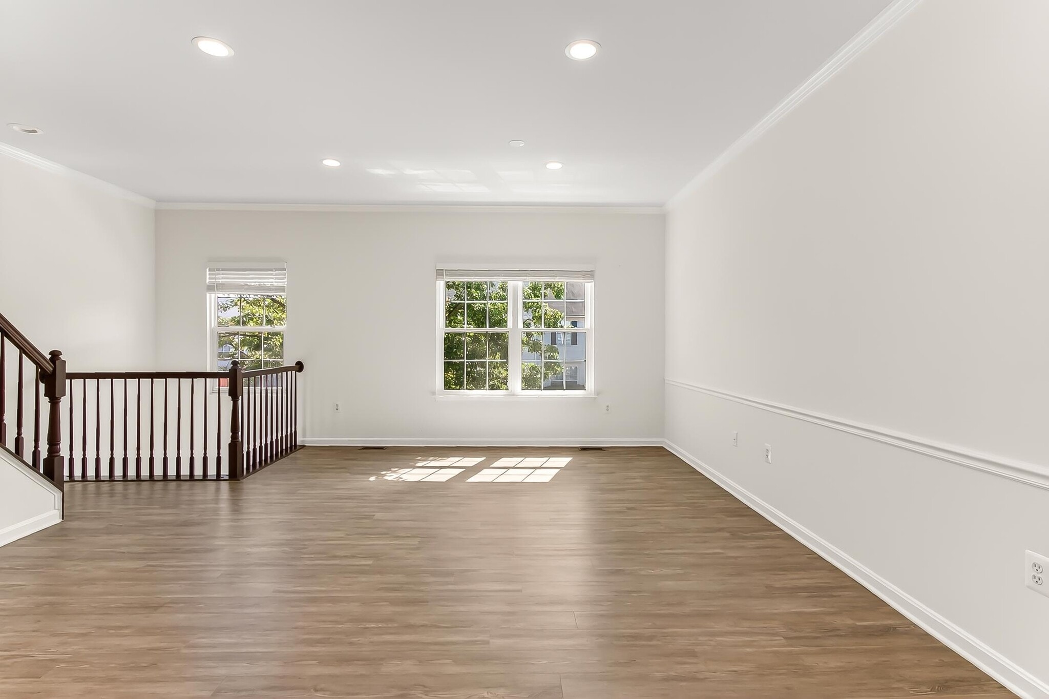 Building Photo - 239 Golden Larch Ter NE